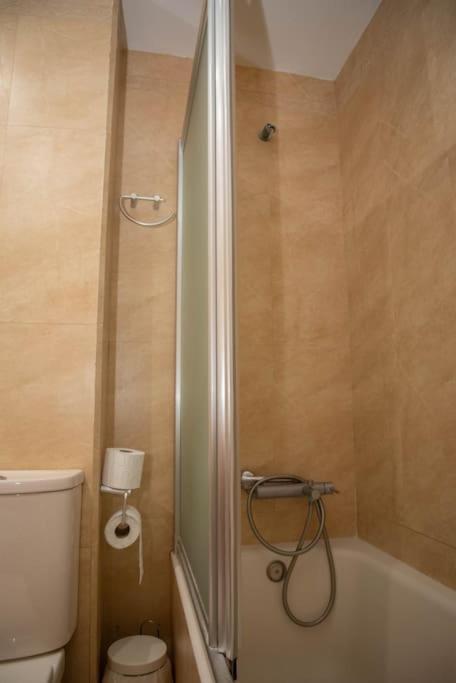 Piso Con Jardin Apartment มาลากา ภายนอก รูปภาพ