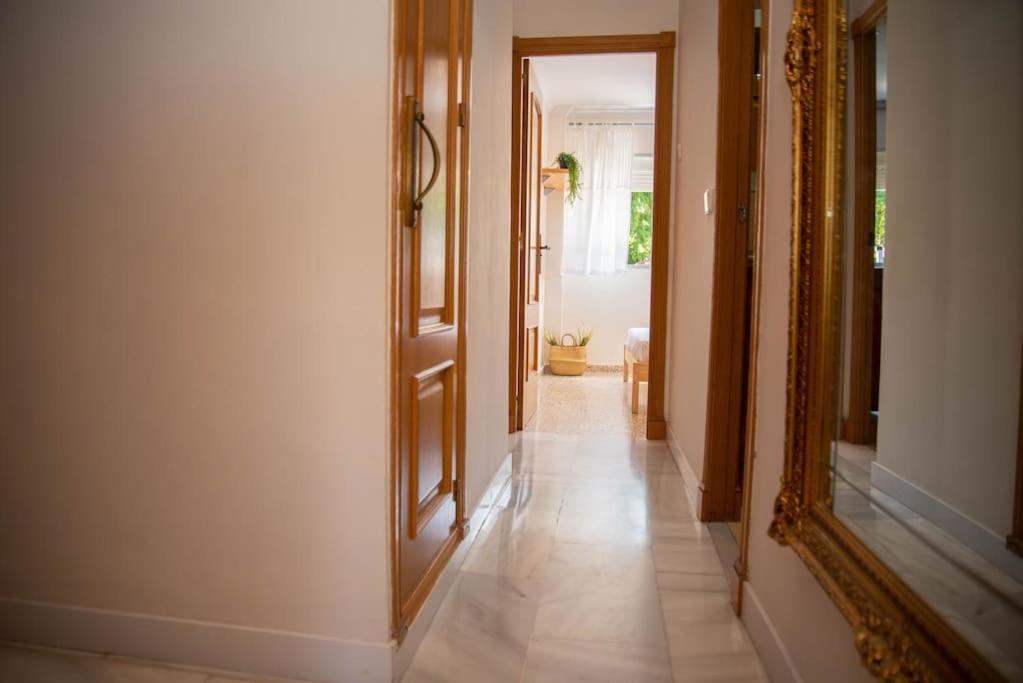 Piso Con Jardin Apartment มาลากา ภายนอก รูปภาพ