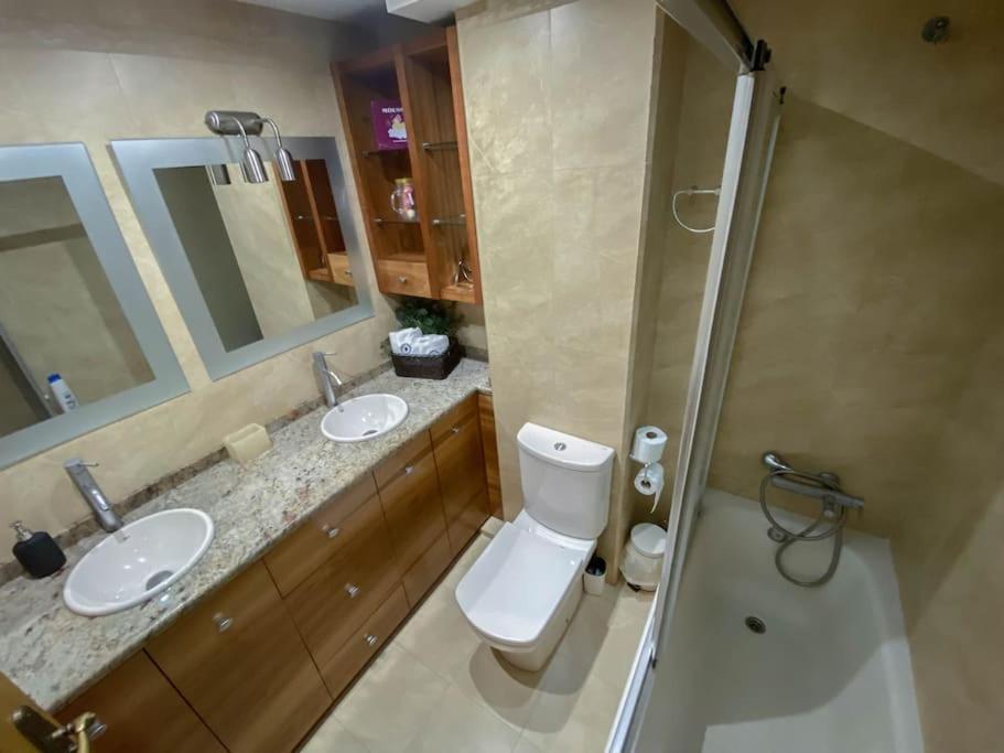 Piso Con Jardin Apartment มาลากา ภายนอก รูปภาพ