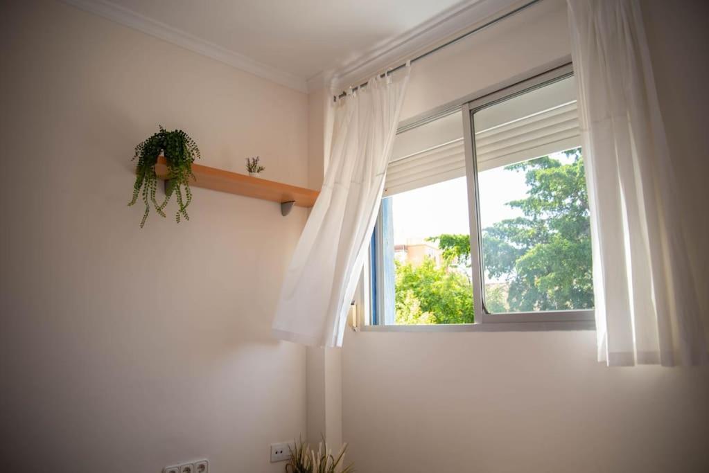 Piso Con Jardin Apartment มาลากา ภายนอก รูปภาพ